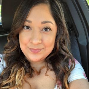 Meet your Posher, Crystal